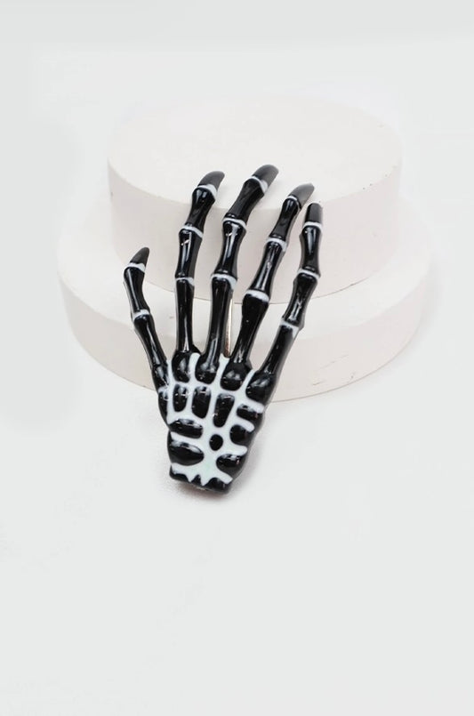 Skeleton hand hair clip