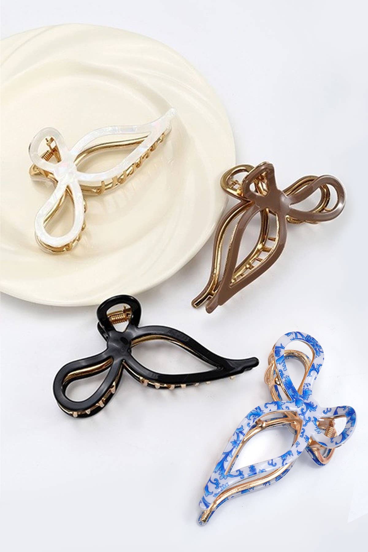 JUMBO CELLULOSE CASTING BOW HAIR CLAW CLIPS | 40H759: Black